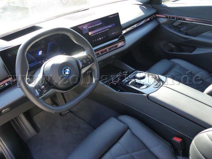 1 BMW i5 Lim. eDrive40 – foto 5 – kavel bij Zoll-Auktion, Koblenz