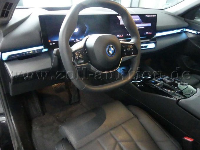 Innenansicht vorn links