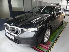 Frontansicht vorn links