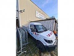 Front- seitliche Ansicht