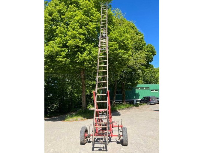 Leiter aufgestellt