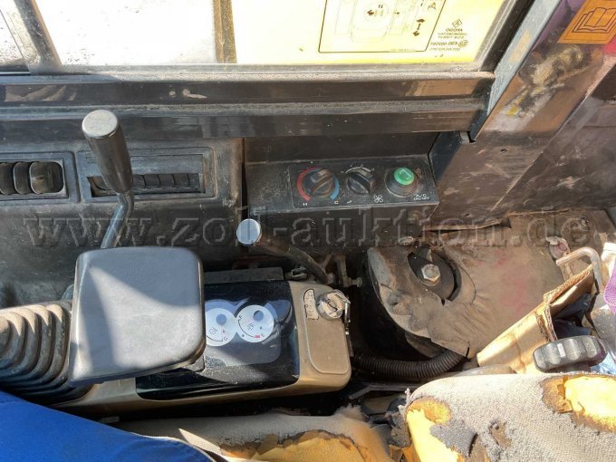 1 Bagger Komatsu PC50 MR-2 (5 Tonnen) – foto 7 – kavel bij Zoll-Auktion, Ansbach