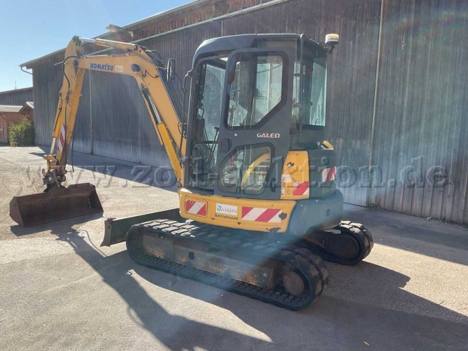 1 Bagger Komatsu PC50 MR-2 (5 Tonnen) – foto 3 – kavel bij Zoll-Auktion, Ansbach