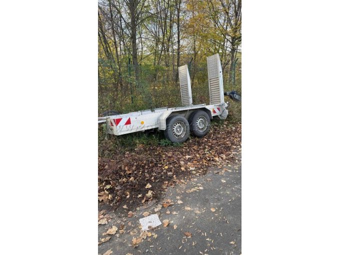 Ansicht linke Seite Ansicht linke Seite