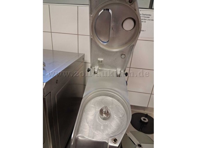 Ansicht Aufsatz für Schneid- und Raspelscheiben Ansicht Aufsatz für Schneid- und Raspelscheiben