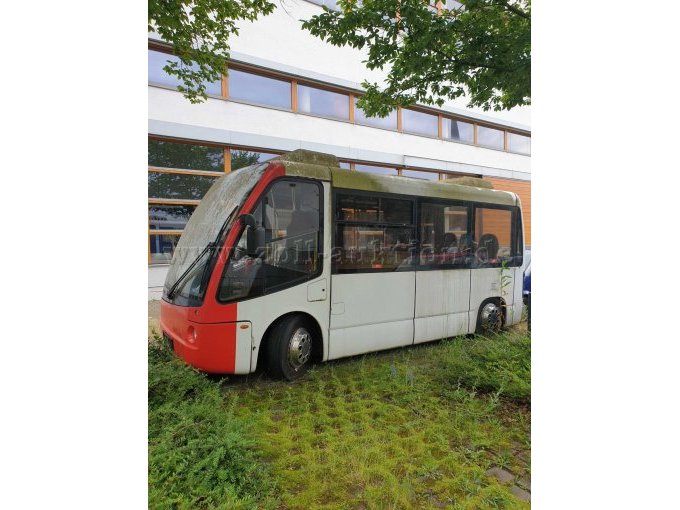 Seitenansicht links