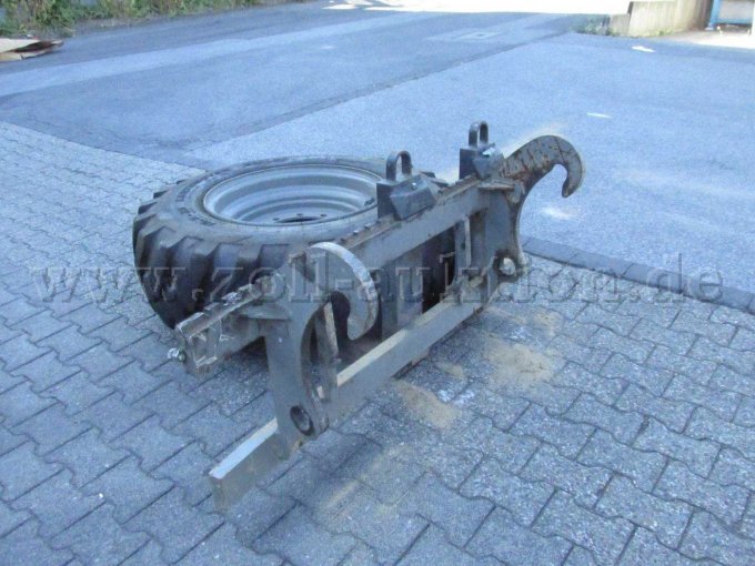 Reserverad auf Palettengabel