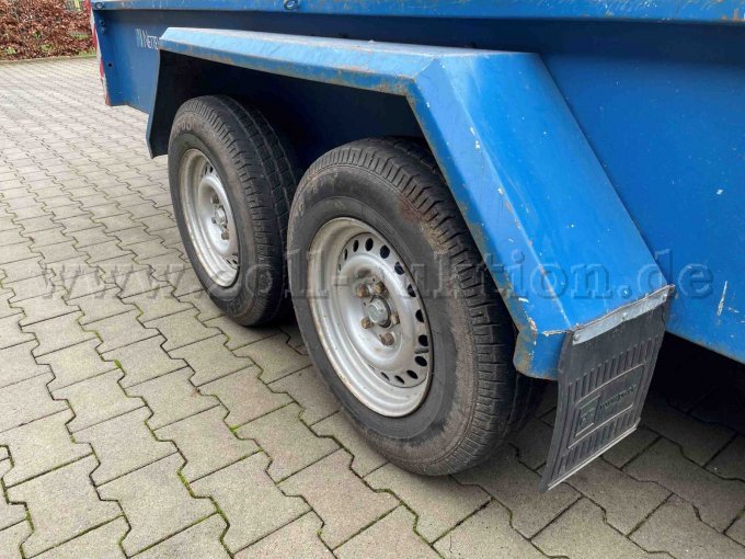 Ansicht Reifen
links