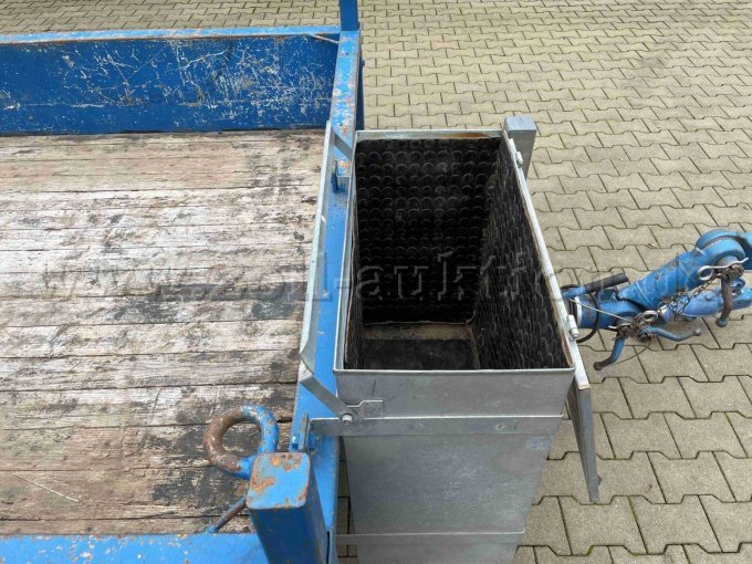 Ansicht Werkzeugkasten
innen