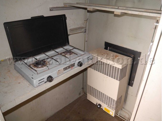 2 Platten Herd und Gasheizung