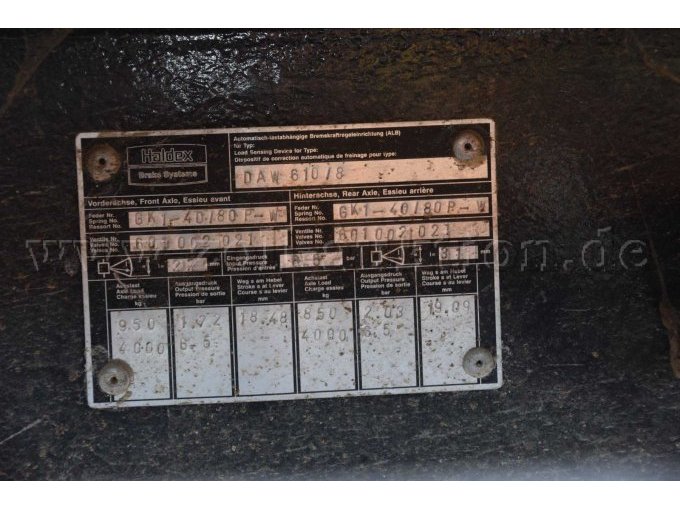 Typenschild Fahrgestell