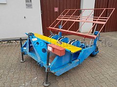 Front- u. Seitenansicht Becherpflanzmaschine
