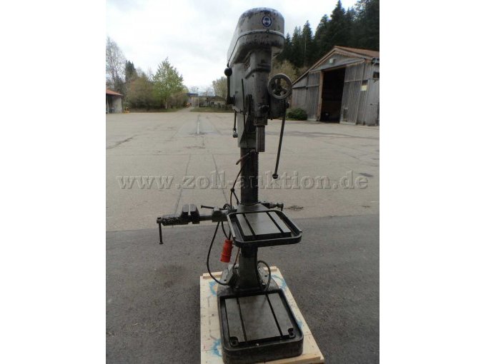 Becker BBS Ständerbohrmaschine, von hinten