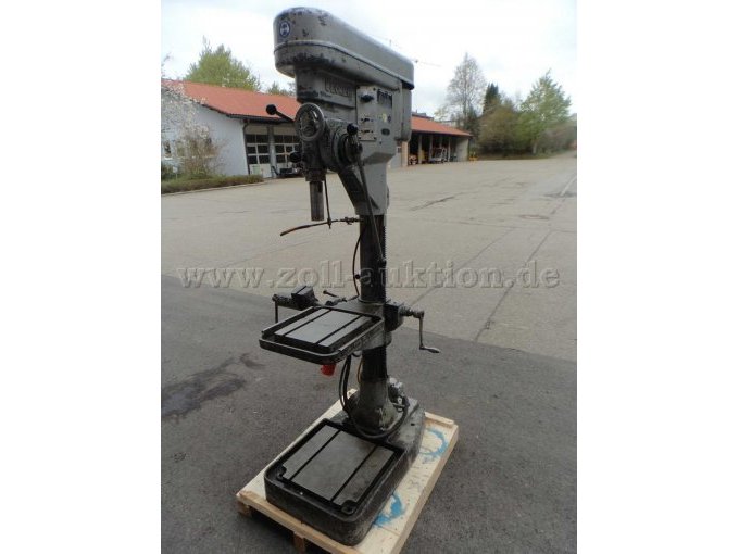 Becker BBS Ständerbohrmaschine, von hinten rechts