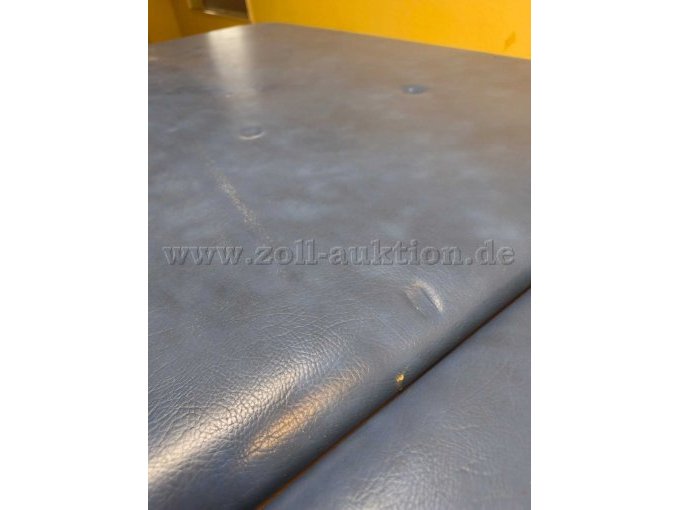 Eindellungen auf Polsterfläche