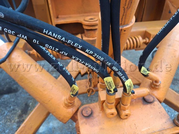 Hydraulikanschlüsse