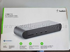 Verpackung Frontansicht, leichte Delle der Kartonage  an rechter,oberen Seite