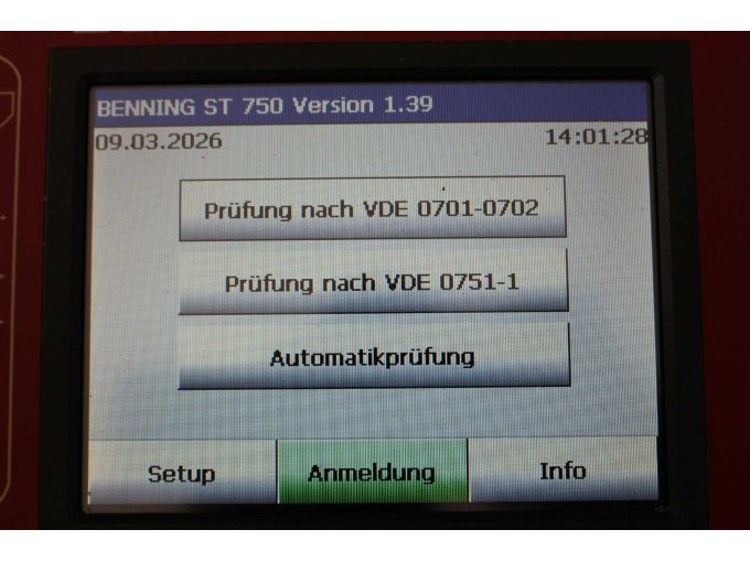 Display Gerät in Funktion