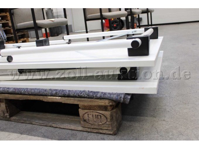 Klapptische Stapelbar