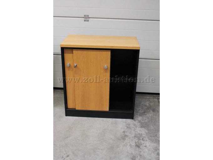 Schiebetürenschrank 1 offen