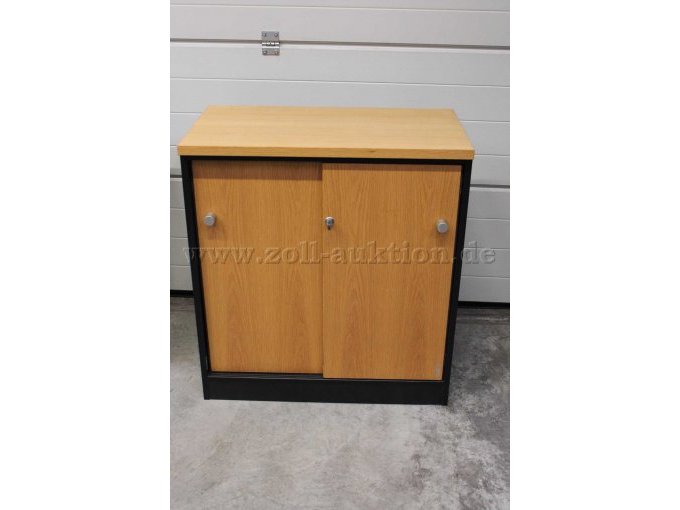 Schiebetürenschrank 1