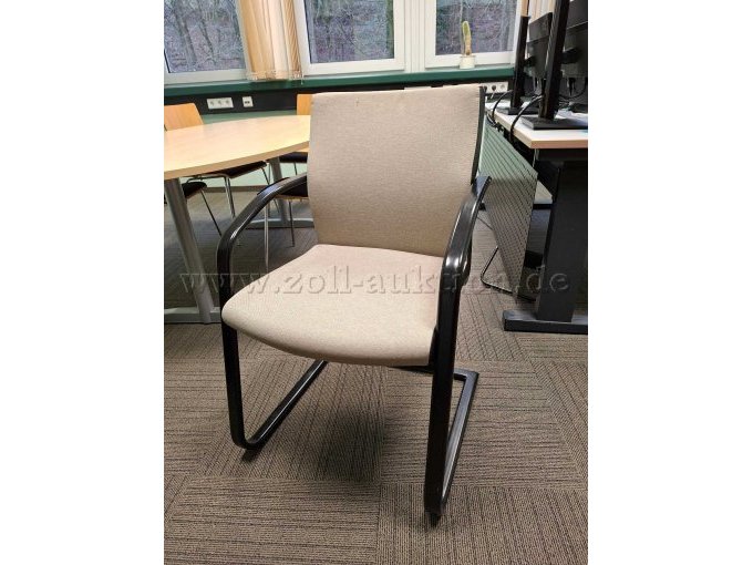 Ansicht Stuhl von vorn