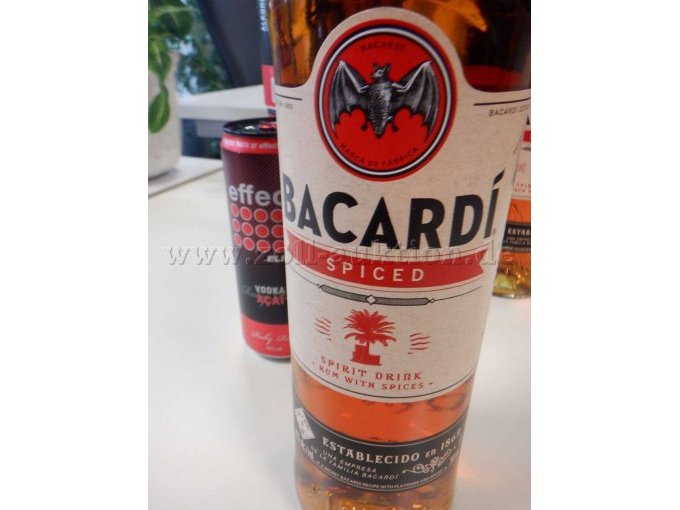 Bacardi Vorderseite