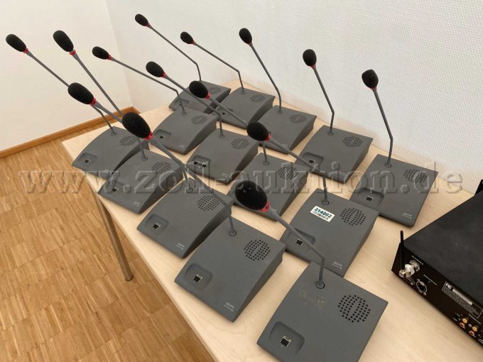 Beyerdynamic MCW-D Konferenzanlage Mikrofone nah