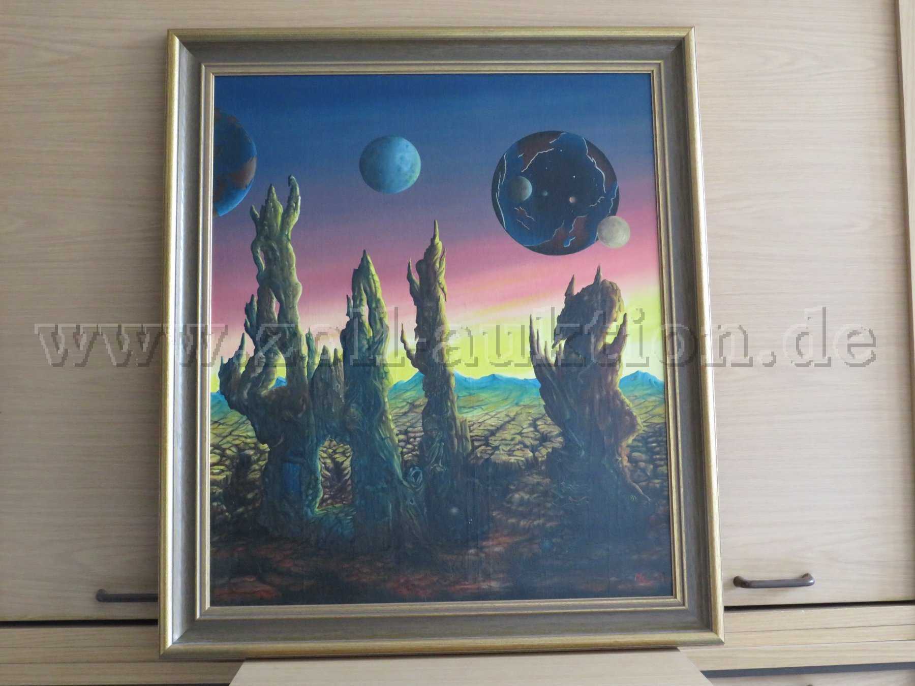 Bild mit Planeten in einer surrealen Landschaft