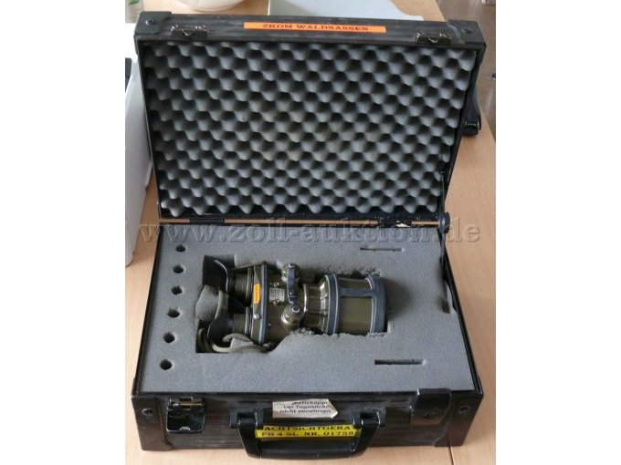 Bildverstärker-Fernrohr PB 4 SL im Koffer Bildverstärker-Fernrohr PB 4 SL im Koffer