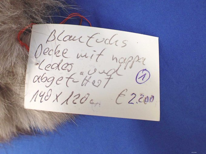 Etikett mit Angaben