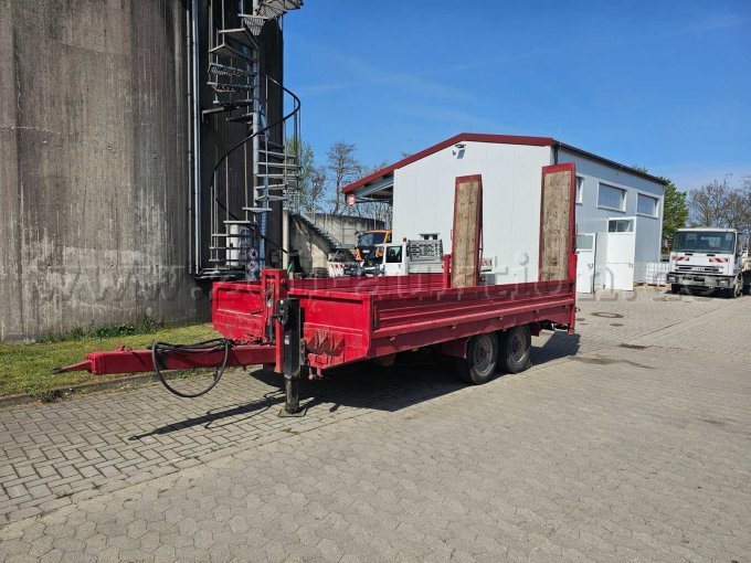 Ansicht seitlich links vorn
