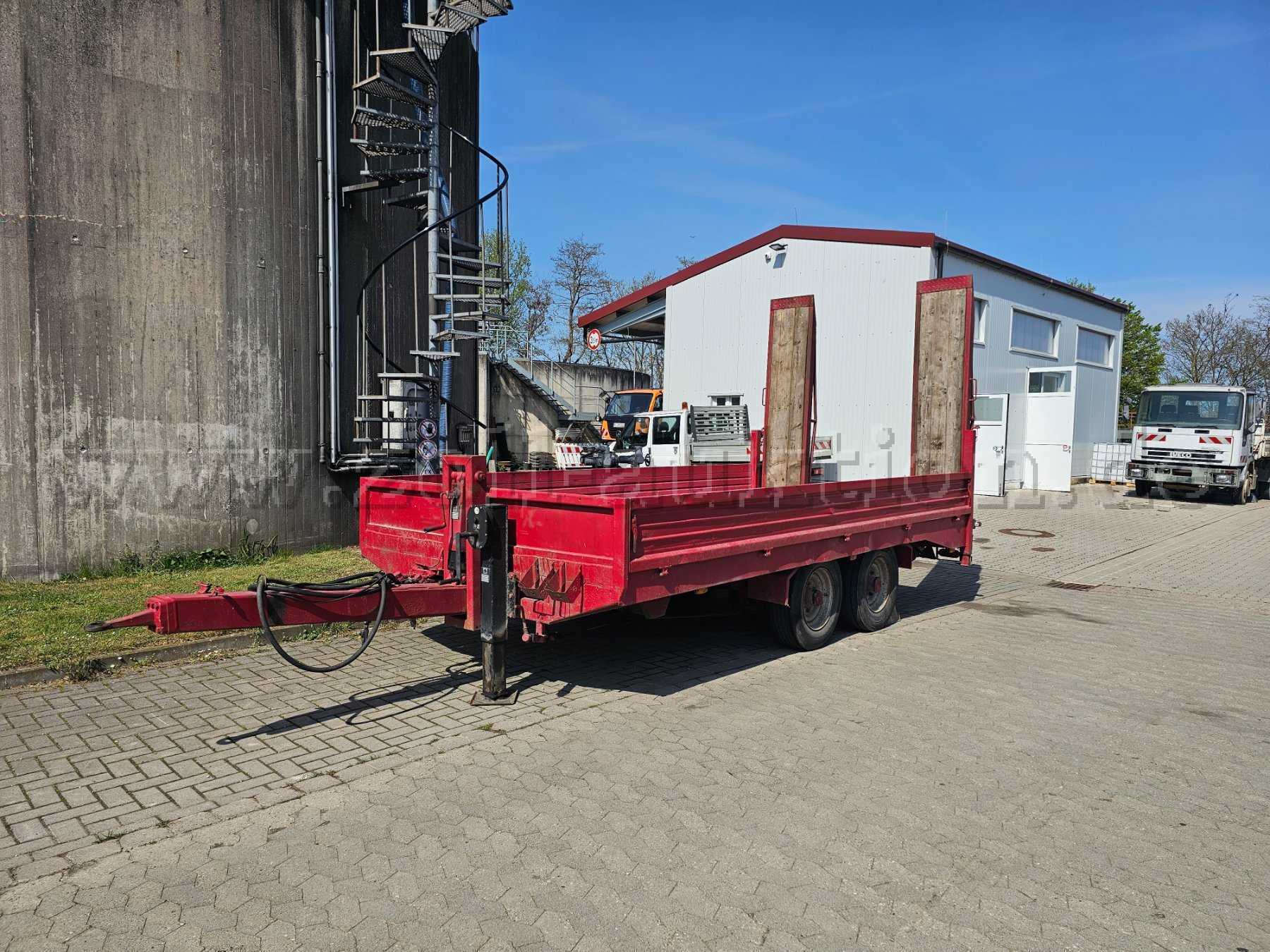 Ansicht seitlich links vorn