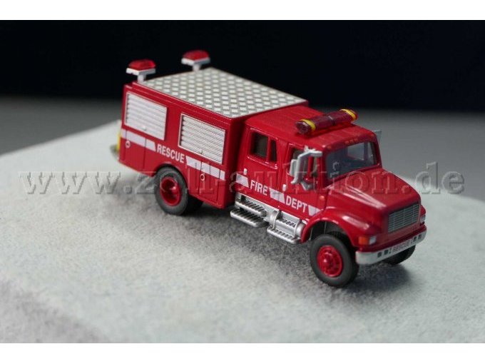 Boley Feuerwehrfahrzeug Doppelkabine, 1:87 Ansicht von vorne Boley Feuerwehrfahrzeug Doppelkabine, 1:87 Ansicht von vorne