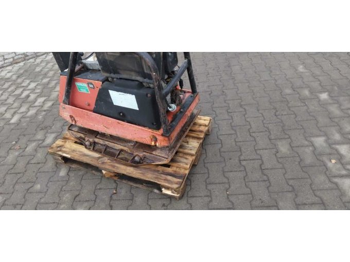 Ansicht rechts vorne