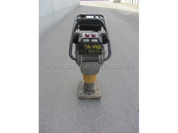 Bomag Stampfer BT 60/4, von hinten