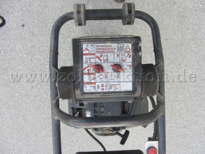 Bomag Stampfer BT 60/4, Anischt Bedienfeld