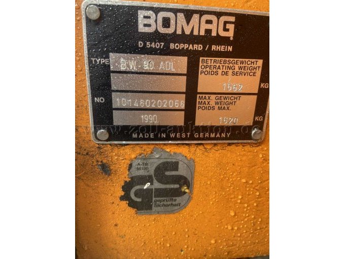 Bomag Tandem-Vibrationswalze, Typenschild