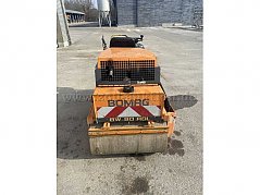 Bomag Tandem-Vibrationswalze, von vorne