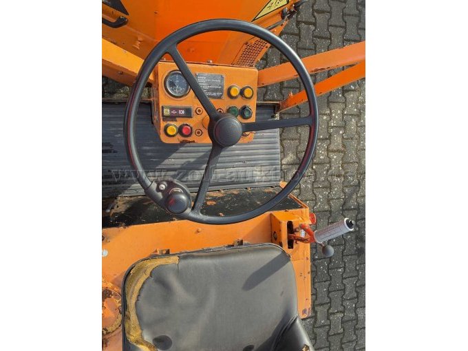 Instrumententafel und Lenkrad