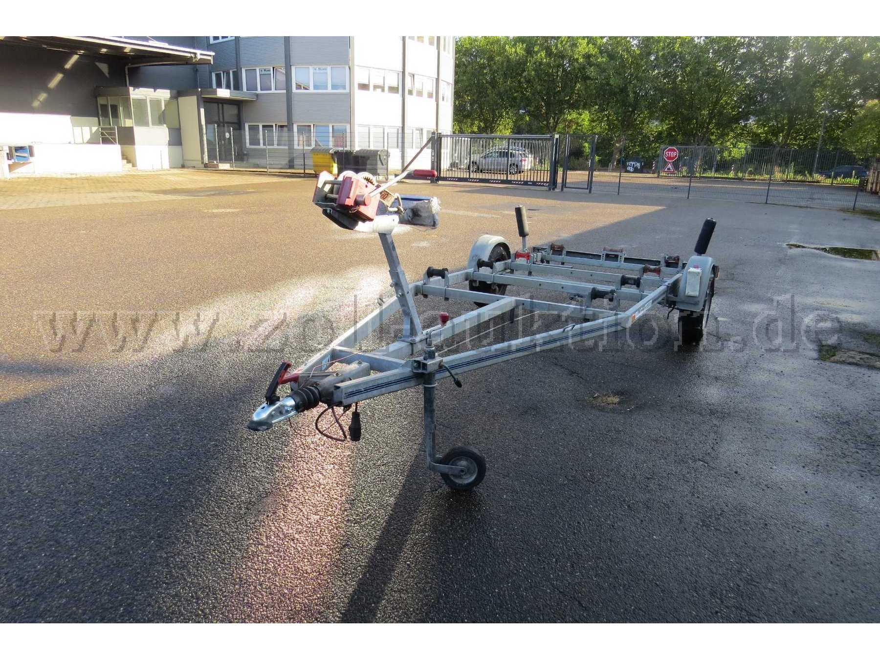 Gesamtansicht Bootstrailer Harbeck