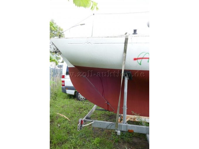 1 Bootstrailer Heku Typ: 2700 mit Segelboot / Unfall- & Bastlerfahrzeug – foto 8 – kavel bij Zoll-Auktion, Wandlitz