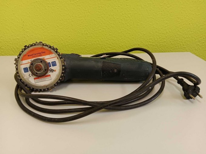 1 Bosch-elektrische schaafmachine + 1x Bosch-haakse slijpmachine + 1x Metabo-decoupeerzaag & 1x spotlamp – foto 7 – kavel bij Zoll-Auktion, Lutherstadt Eisleben