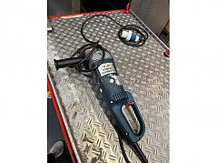 Winkelschleifer seitlich