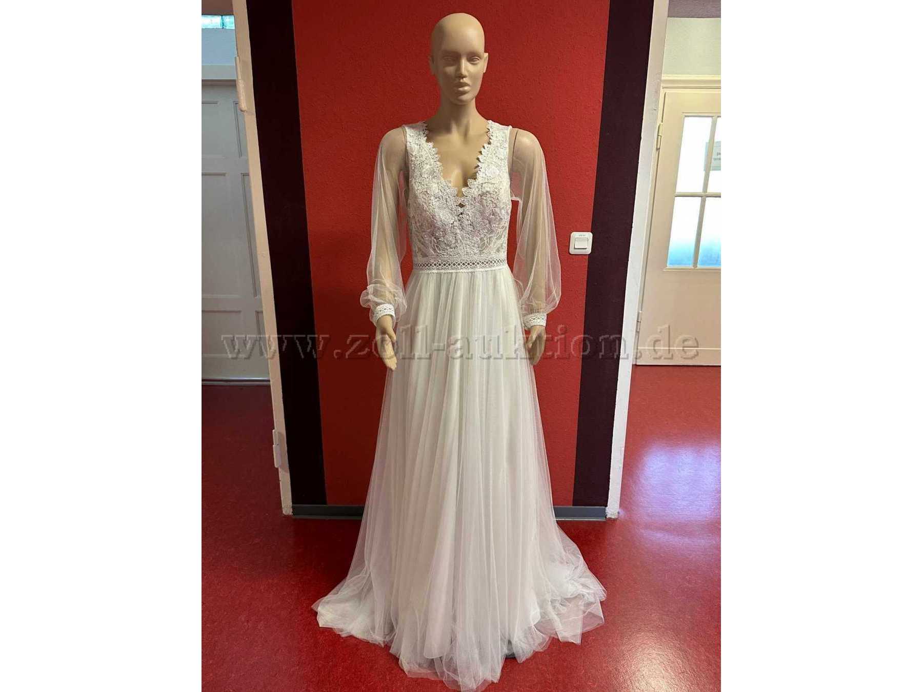 Brautkleid Bianco Evento "Debora"  Gr. 44, mit Ärmeln Gesamtansicht von vorne