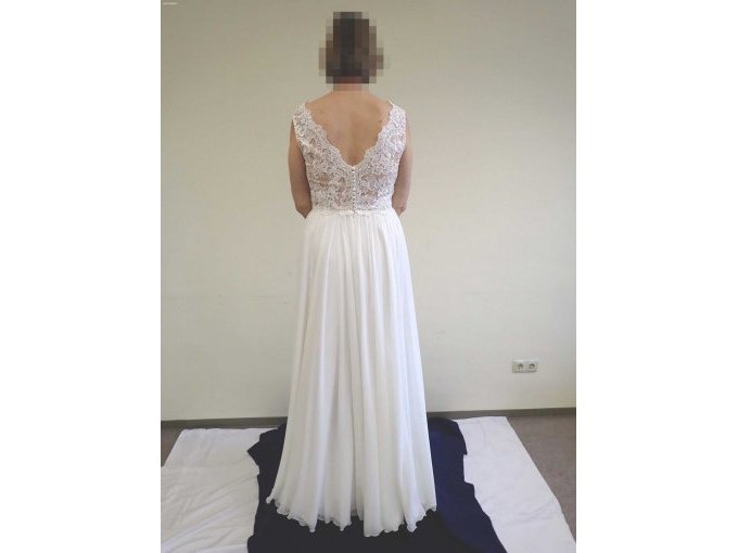 Rückseite des Brautkleides