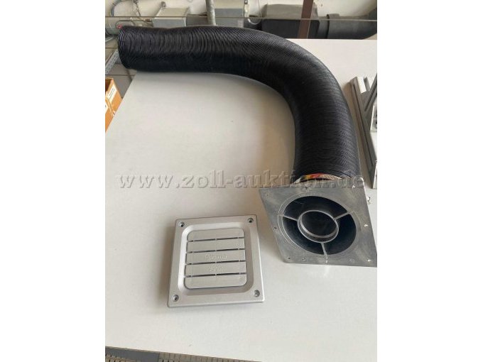 Anbauteile Gitter und Abgasrohr