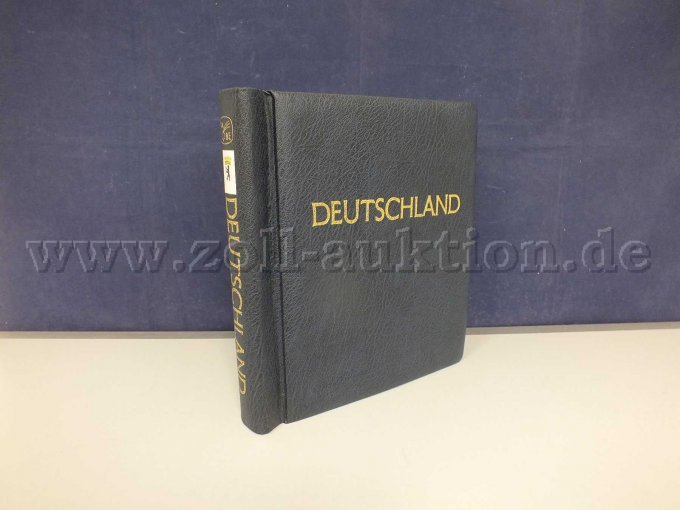 Seitenansicht rechts stehend