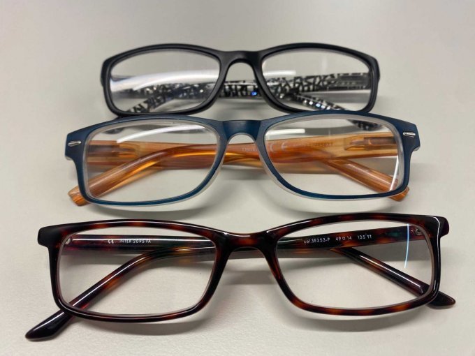 Detailansicht - CE Kennung - Brille Nr. 1-3