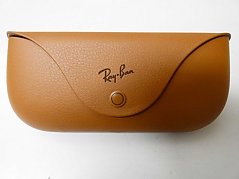 Ray Ban Meta Brillenetui_ geschlossene Vorderansicht